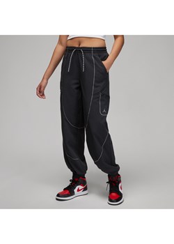 Damskie spodnie tunelowe Jordan Sport - Czerń ze sklepu Nike poland w kategorii Spodnie damskie - zdjęcie 169755998