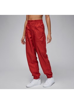 Damskie spodnie z tkaniny Jordan - Czerwony ze sklepu Nike poland w kategorii Spodnie damskie - zdjęcie 169756366