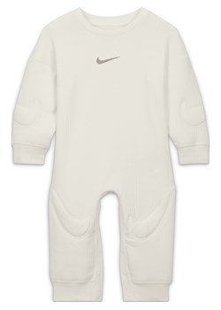 Pajacyk z kapturem dla niemowląt Nike „Ready, Set” - Biel ze sklepu Nike poland w kategorii Pajacyki - zdjęcie 169756799