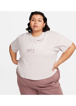 T-shirt damski Nike Sportswear Classic (duże rozmiary) - Fiolet ze sklepu Nike poland w kategorii Bluzki damskie - zdjęcie 169756867