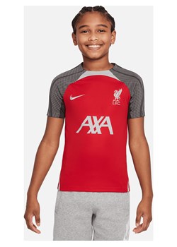 Dzianinowa koszulka piłkarska dla dużych dzieci Nike Dri-FIT Liverpool F.C. Strike - Czerwony ze sklepu Nike poland w kategorii T-shirty chłopięce - zdjęcie 169756908