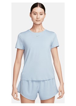 Damska koszulka z krótkim rękawem Dri-FIT Nike One Classic - Niebieski ze sklepu Nike poland w kategorii Bluzki damskie - zdjęcie 169756959