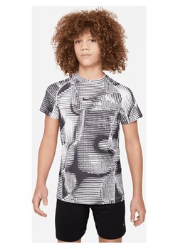 Koszulka z krótkim rękawem dla dużych dzieci (chłopców) Dri-FIT Nike Pro - Czerń ze sklepu Nike poland w kategorii T-shirty chłopięce - zdjęcie 169757965