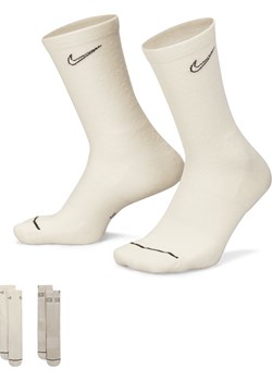 Klasyczne skarpety z amortyzacją Nike Everyday Plus (2 pary) - Wielokolorowe ze sklepu Nike poland w kategorii Skarpetki męskie - zdjęcie 169758588
