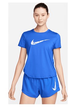 Damska koszulka do biegania z krótkim rękawem Dri-FIT Nike One Swoosh - Niebieski ze sklepu Nike poland w kategorii Bluzki damskie - zdjęcie 169758686