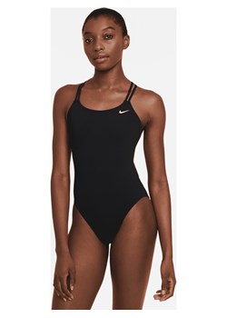 Jednoczęściowy damski kostium kąpielowy z ramiączkami krzyżowanymi na plecach Nike HydraStrong Solid - Czerń ze sklepu Nike poland w kategorii Stroje kąpielowe - zdjęcie 169758899
