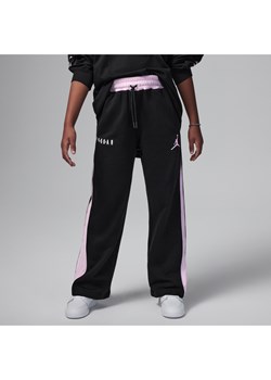 Spodnie dla dużych dzieci Jordan Soft Touch Mixed Fleece Pants - Czerń ze sklepu Nike poland w kategorii Spodnie chłopięce - zdjęcie 169759277
