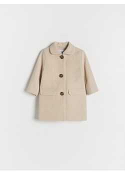 Reserved - Klasyczny płaszcz - beżowy ze sklepu Reserved w kategorii Płaszcze dziewczęce - zdjęcie 169791929