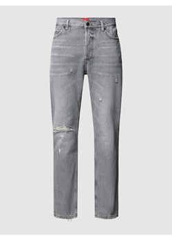 Jeansy o kroju tapered fit z efektem znoszenia ze sklepu Peek&Cloppenburg  w kategorii Jeansy męskie - zdjęcie 169794798