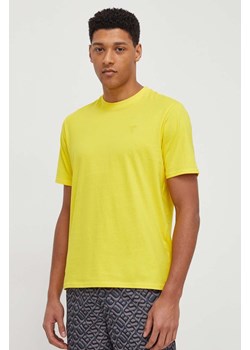 Guess t-shirt bawełniany kolor żółty z aplikacją F3GI00 K8HM0 ze sklepu ANSWEAR.com w kategorii T-shirty męskie - zdjęcie 169802448