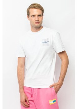 t-shirt męski tommy jeans dm0dm08304 biały ze sklepu Royal Shop w kategorii T-shirty męskie - zdjęcie 169804016