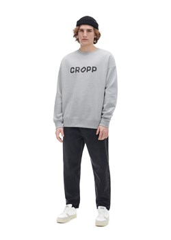 Cropp - Szara bluza z napisem CROPP - jasny szary ze sklepu Cropp w kategorii Bluzy męskie - zdjęcie 169813298