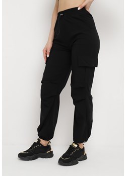 Czarne Spodnie Bojówki z Szerokimi Kieszeniami Papavere ze sklepu Born2be Odzież w kategorii Spodnie damskie - zdjęcie 169815477