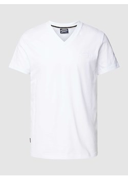 T-shirt z dekoltem w serek model ‘VINTAGE LOGO’ ze sklepu Peek&Cloppenburg  w kategorii T-shirty męskie - zdjęcie 169818109