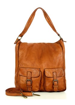 Torebka skórzana na ramię z kieszonkami safari leather bag - MARCO MAZZINI brąz camel ze sklepu Verostilo w kategorii Listonoszki - zdjęcie 169819979
