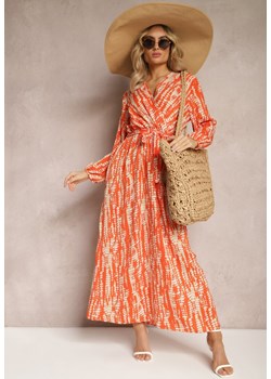 Pomarańczowa Długa Kopertowa Sukienka z Abstrakcyjnym Motywem i Paskiem w Talii Delphinna ze sklepu Renee odzież w kategorii Sukienki - zdjęcie 169825599