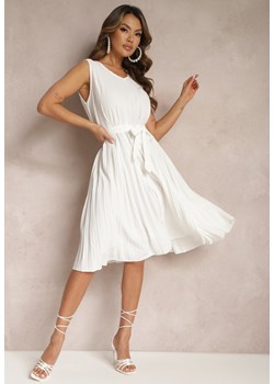 Biała Plisowana Sukienka Midi z Plisami na Dole i Paskiem w Talii Wrensilva ze sklepu Renee odzież w kategorii Sukienki - zdjęcie 169825759