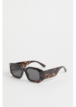 H & M - Prostokątne okulary przeciwsłoneczne - Brązowy ze sklepu H&M w kategorii Okulary przeciwsłoneczne damskie - zdjęcie 169834135