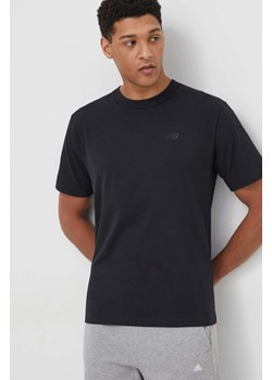 New Balance t-shirt bawełniany MT41533BK męski kolor czarny z aplikacją ze sklepu ANSWEAR.com w kategorii T-shirty męskie - zdjęcie 169836968