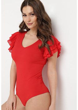 Czerwone Prążkowane Body z Falbankami na Rękawie Engallia ze sklepu Born2be Odzież w kategorii Bluzki damskie - zdjęcie 169867866