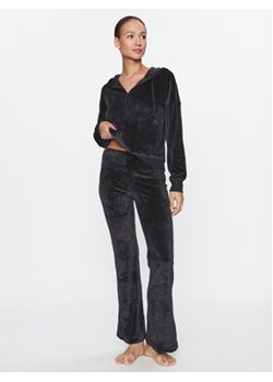 DKNY Piżama YI2922695 Czarny Regular Fit ze sklepu MODIVO w kategorii Piżamy damskie - zdjęcie 169870739