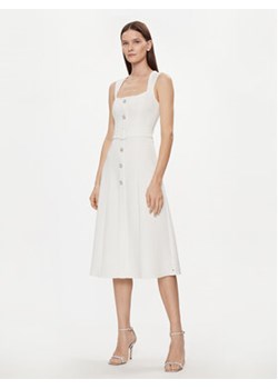 Nissa Sukienka koktajlowa RC14788 Biały Slim Fit ze sklepu MODIVO w kategorii Sukienki - zdjęcie 169871236