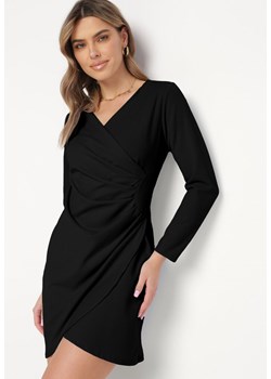 Czarna Sukienka Kopertowa z Ozdobnym Marszczeniem Ohildria ze sklepu Born2be Odzież w kategorii Sukienki - zdjęcie 169879507