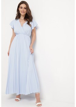 Jasnoniebieska Sukienka Maxi Plisowana z Kopertową Górą Rozkloszowany Fason Anelea ze sklepu Born2be Odzież w kategorii Sukienki - zdjęcie 169879695