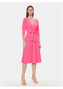 Nissa Sukienka koktajlowa RZ14832 Różowy Regular Fit ze sklepu MODIVO w kategorii Sukienki - zdjęcie 169895985