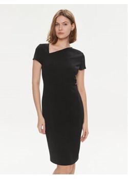 Calvin Klein Sukienka koktajlowa K20K206277 Czarny Regular Fit ze sklepu MODIVO w kategorii Sukienki - zdjęcie 169896017