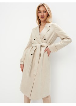 Mohito - Beżowy płaszcz z wiązaniem - beżowy ze sklepu Mohito w kategorii Płaszcze damskie - zdjęcie 169903428