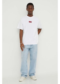 Levi&apos;s t-shirt bawełniany męski kolor biały z aplikacją ze sklepu ANSWEAR.com w kategorii T-shirty męskie - zdjęcie 169904469