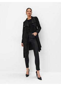 Mohito - Czarny płaszcz z wiązaniem - czarny ze sklepu Mohito w kategorii Płaszcze damskie - zdjęcie 169913058