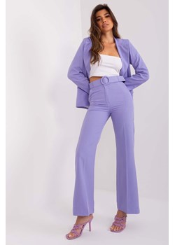 Fioletowe materiałowe spodnie damskie w kant ze sklepu 5.10.15 w kategorii Spodnie damskie - zdjęcie 169960445