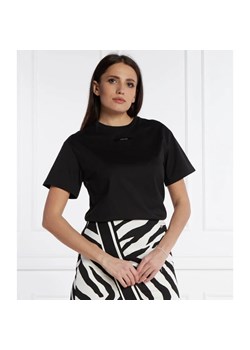 Calvin Klein T-shirt MICRO LOGO | Regular Fit ze sklepu Gomez Fashion Store w kategorii Bluzki damskie - zdjęcie 169960565