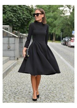 Sukienka ze stójką czarna ze sklepu forseti.net.pl w kategorii Sukienki - zdjęcie 169960976