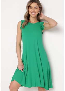 Zielona Sukienka Trapezowa z Falbankami Wokół Ramion Ofioralba ze sklepu Born2be Odzież w kategorii Sukienki - zdjęcie 169972095