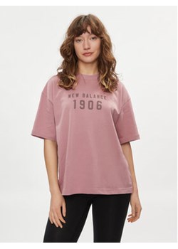 New Balance T-Shirt WT41519 Różowy Oversize ze sklepu MODIVO w kategorii Bluzki damskie - zdjęcie 169974537