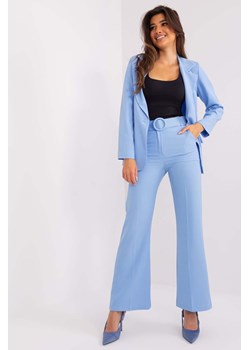 Jasnoniebieskie garniturowe spodnie damskie z kieszeniami ze sklepu 5.10.15 w kategorii Spodnie damskie - zdjęcie 169994225