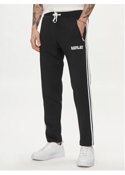 Replay Spodnie dresowe M9964.000.23590 Czarny Regular Fit ze sklepu MODIVO w kategorii Spodnie męskie - zdjęcie 169995688