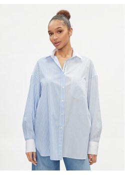 Replay Koszula W2136 .000.10338 Niebieski Comfort Fit ze sklepu MODIVO w kategorii Koszule damskie - zdjęcie 169995745