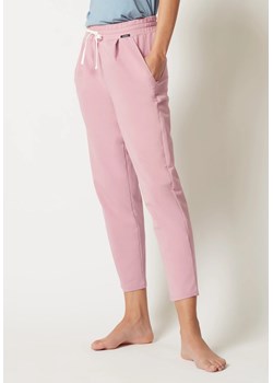 Spodnie damskie bawełniane Skiny różowe 080780 ze sklepu piubiu_pl w kategorii Spodnie damskie - zdjęcie 170030099