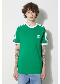 adidas Originals t-shirt bawełniany kolor zielony z nadrukiem IM0410 ze sklepu PRM w kategorii T-shirty męskie - zdjęcie 170039216