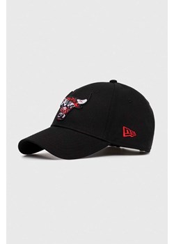 New Era czapka z daszkiem bawełniana kolor czarny z aplikacją CHICAGO BULLS ze sklepu PRM w kategorii Czapki z daszkiem męskie - zdjęcie 170039419