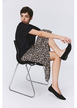 H & M - Spódnica z krepowanej wiskozy - Beżowy ze sklepu H&M w kategorii Spódnice - zdjęcie 170040247