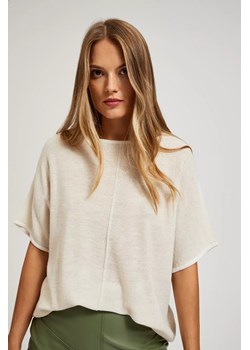 Sweter oversize z metaliczną nitką perłowy ze sklepu Moodo.pl w kategorii Swetry damskie - zdjęcie 170046055