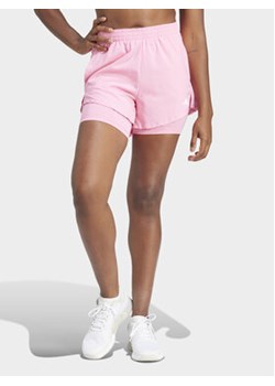 adidas Szorty sportowe Training Minimal IS3950 Różowy Regular Fit ze sklepu MODIVO w kategorii Szorty - zdjęcie 170057405