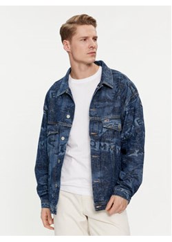 Tommy Jeans Kurtka jeansowa Aiden DM0DM18971 Niebieski Oversize ze sklepu MODIVO w kategorii Kurtki męskie - zdjęcie 170057419