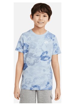 T-shirt dla dużych dzieci Nike Sportswear - Niebieski ze sklepu Nike poland w kategorii T-shirty chłopięce - zdjęcie 170057498
