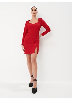 Mohito - Czerwona sukienka mini - czerwony ze sklepu Mohito w kategorii Sukienki - zdjęcie 170062339